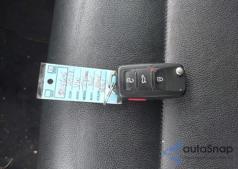 2017 Volkswagen Tiguan 2.0T Sport from USA, damaged, VIN WVGTV7AX2HW504606